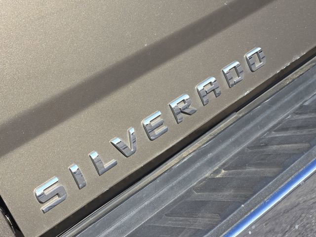 Used 2015 Chevrolet Silverado 2500 LT w/ LT Convenience Package image 13