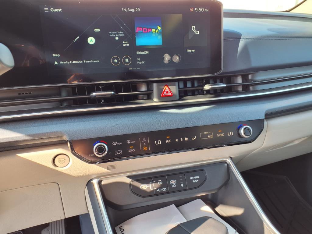 New 2026 Kia Carnival EX image 21