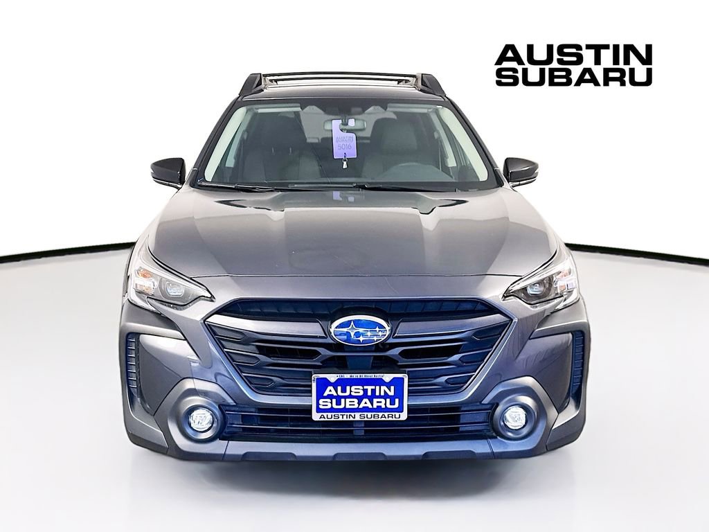 Used 2024 Subaru Outback Premium AWD/4WD image 2