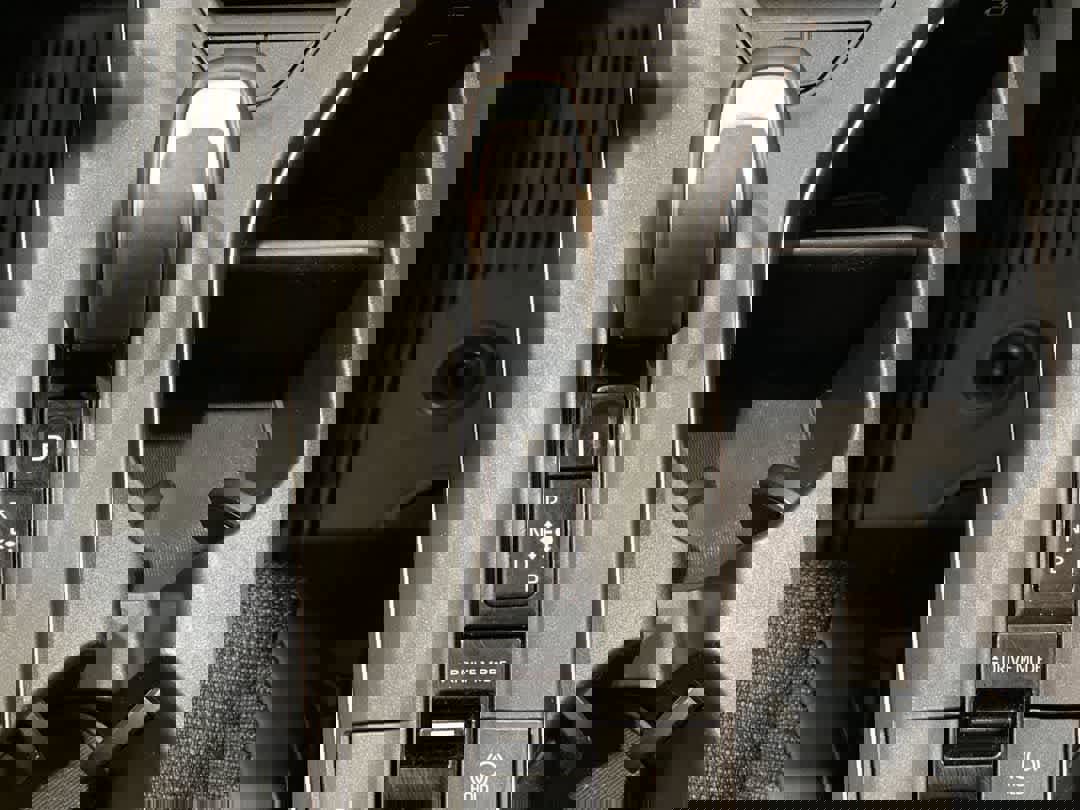 Certified 2023 Toyota Crown XLE image 21