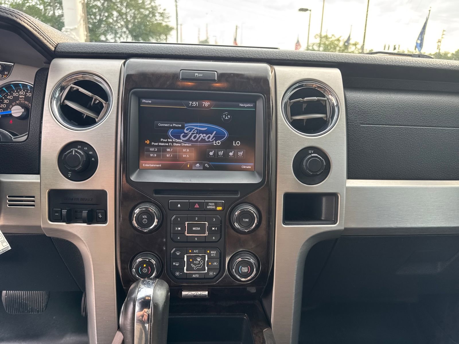 Used 2013 Ford F150 Platinum AWD/4WD image 24