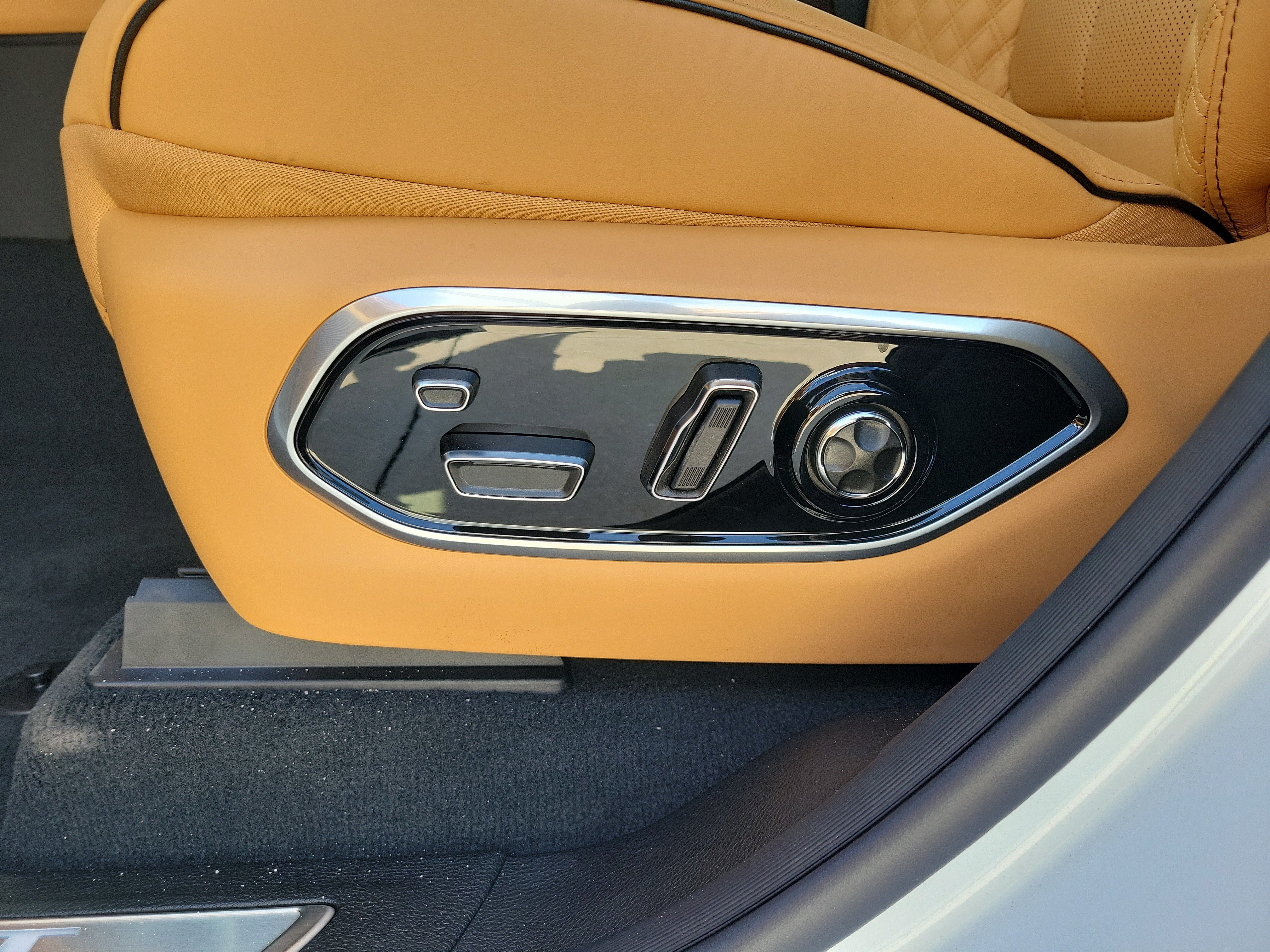 New 2026 Jeep Grand Cherokee Summit AWD/4WD image 21