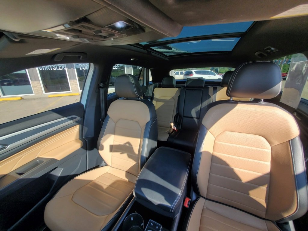 Used 2022 Volkswagen Atlas Cross Sport SEL Premium R-Line image 41