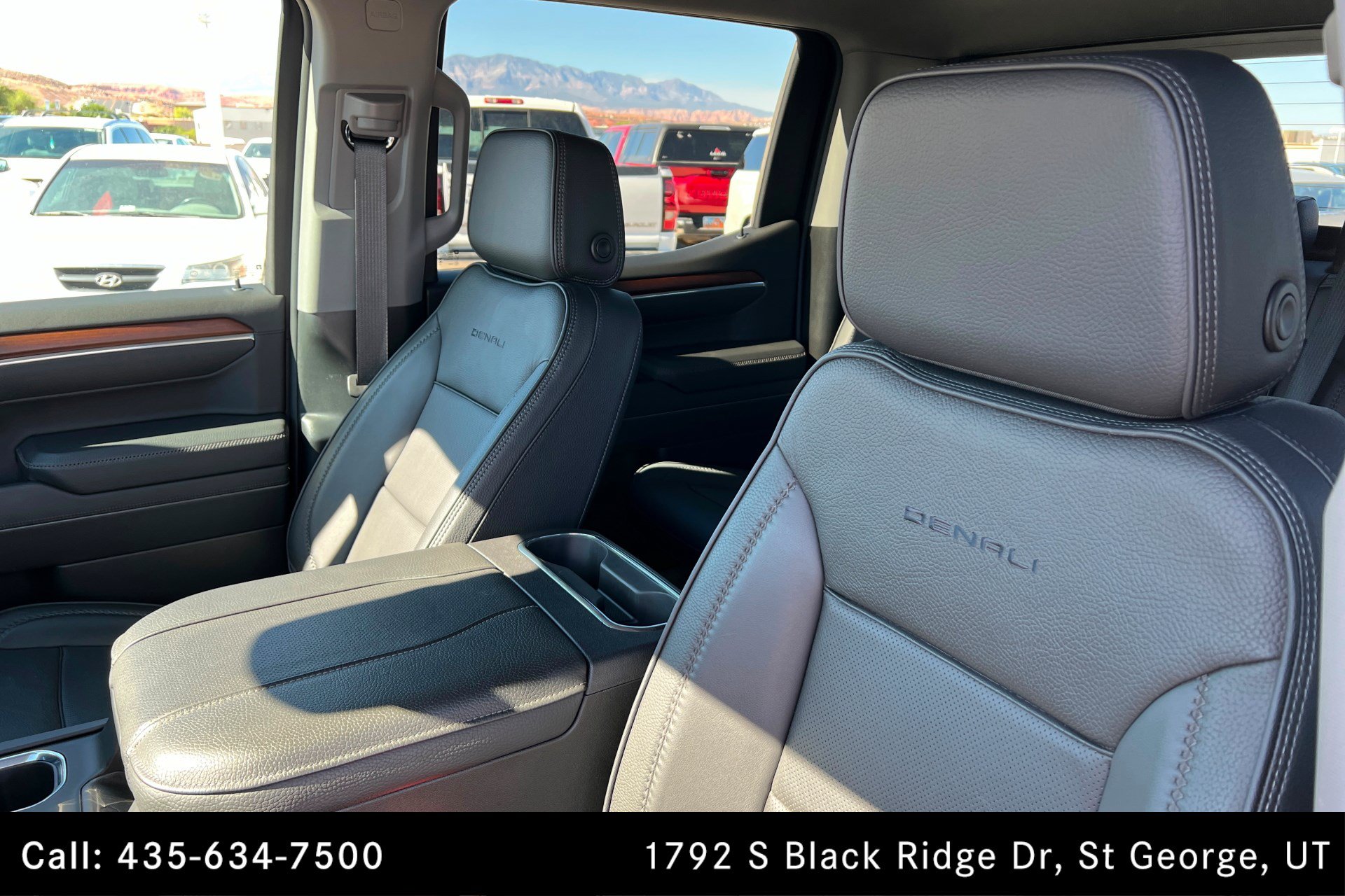 Used 2025 GMC Sierra 1500 Denali AWD/4WD image 16