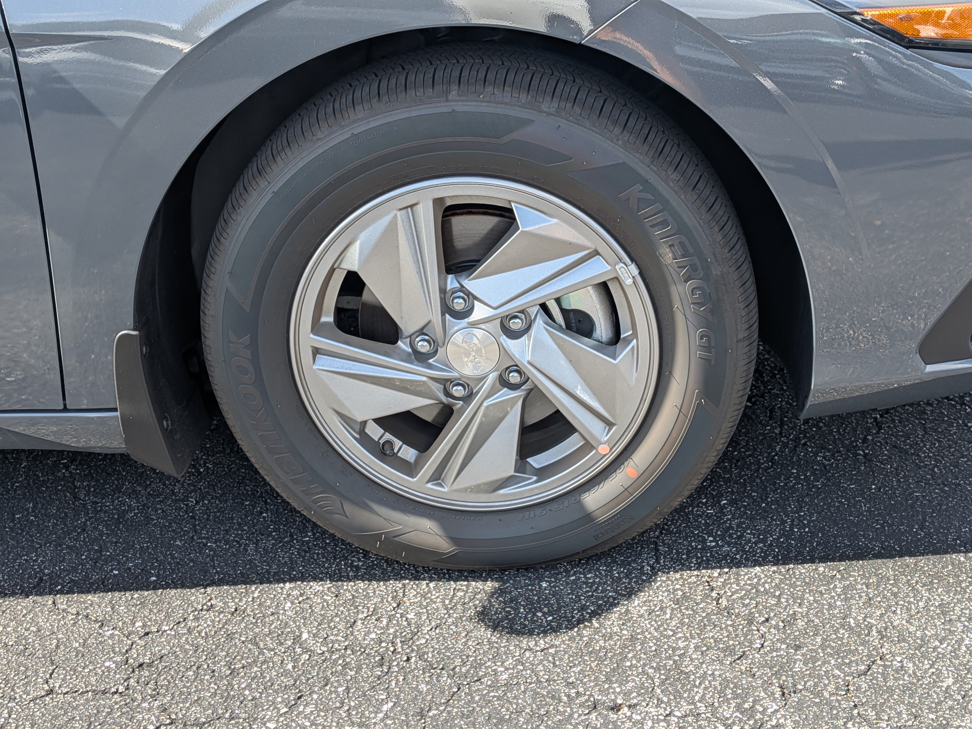 New 2026 Hyundai Elantra SE FWD image 11