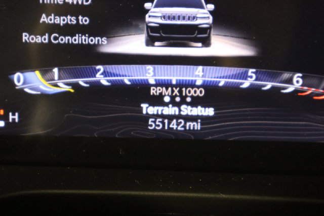 Used 2023 Jeep Grand Cherokee L Limited w/ Luxury Tech Group II AWD/4WD image 36
