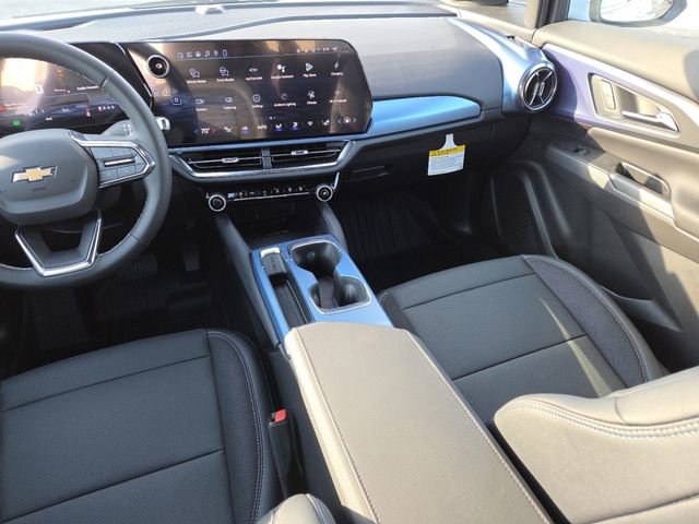 New 2026 Chevrolet Equinox EV LT image 29