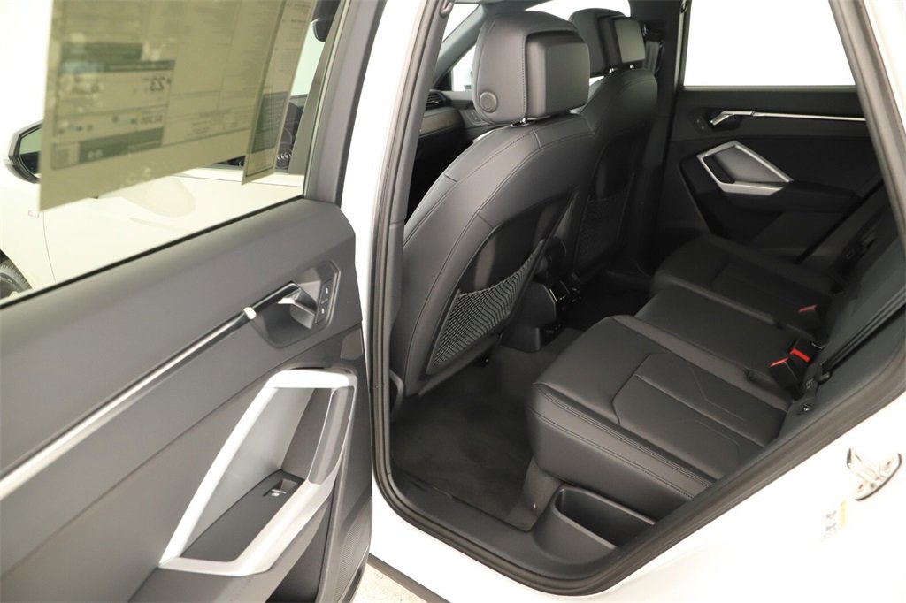 New 2025 Audi Q3 2.0T Premium image 27