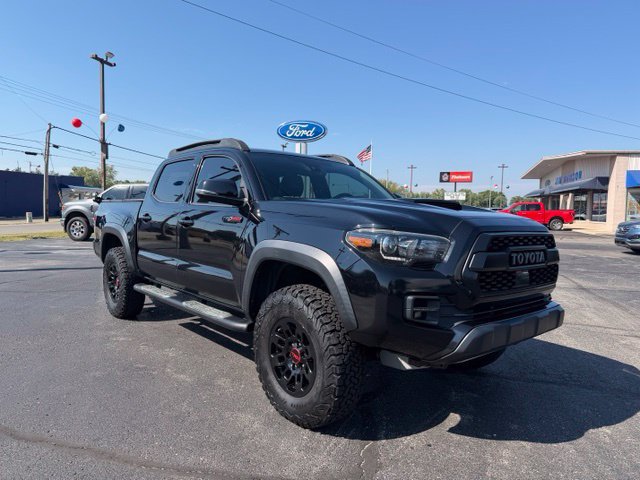 Used 2019 Toyota Tacoma TRD Pro AWD/4WD image 6