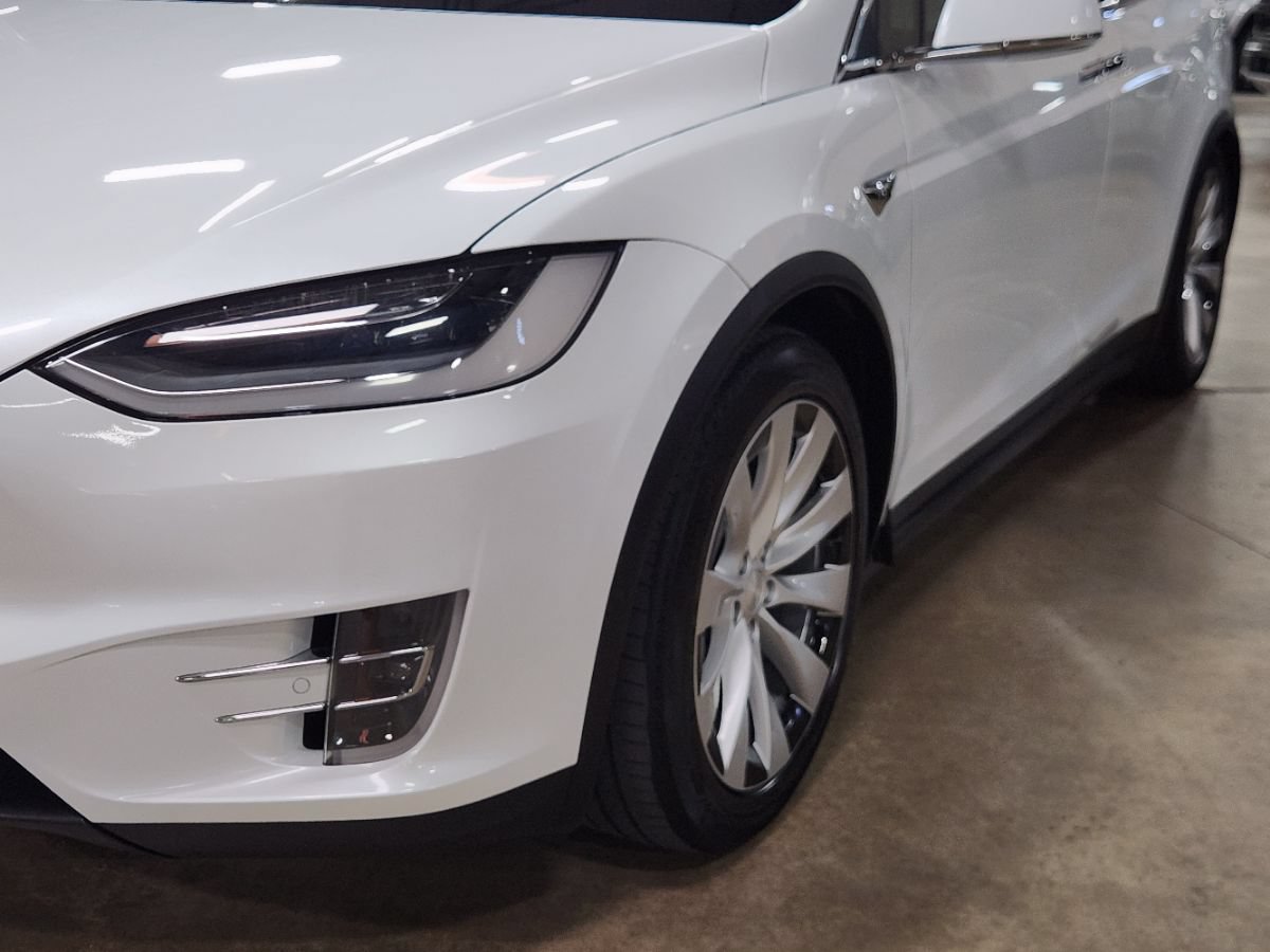 Used 2019 Tesla Model X 75D AWD/4WD image 21