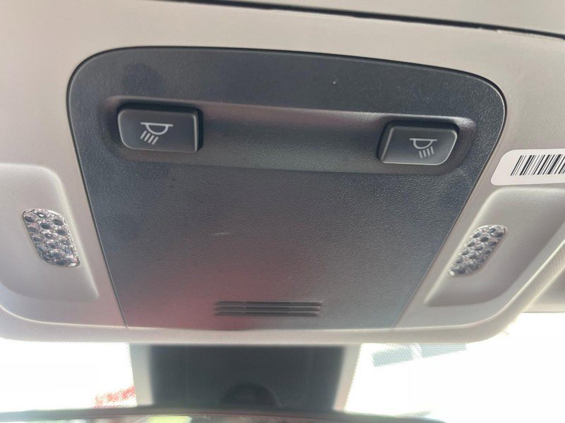 Used 2024 Toyota Camry SE image 30