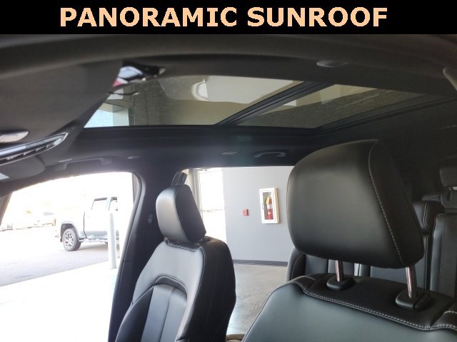 New 2025 Jeep Grand Cherokee L Limited w/ Black Appearance Package image 30