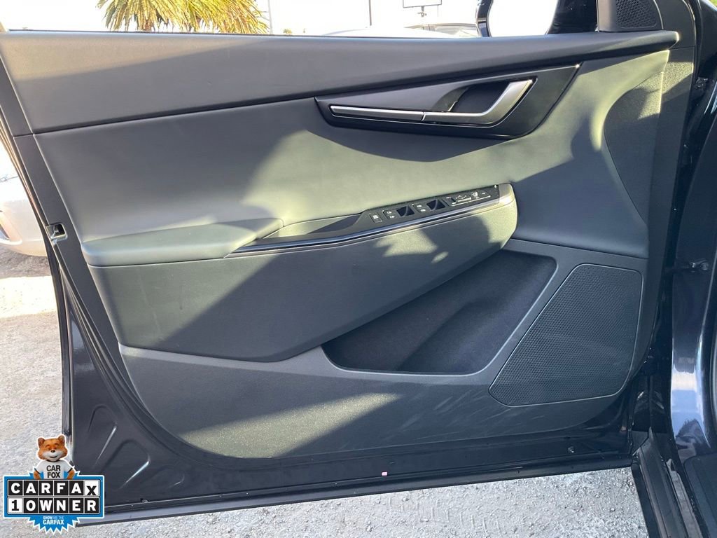 Used 2025 Kia EV6 Light w/ Light LR Technology Package image 22