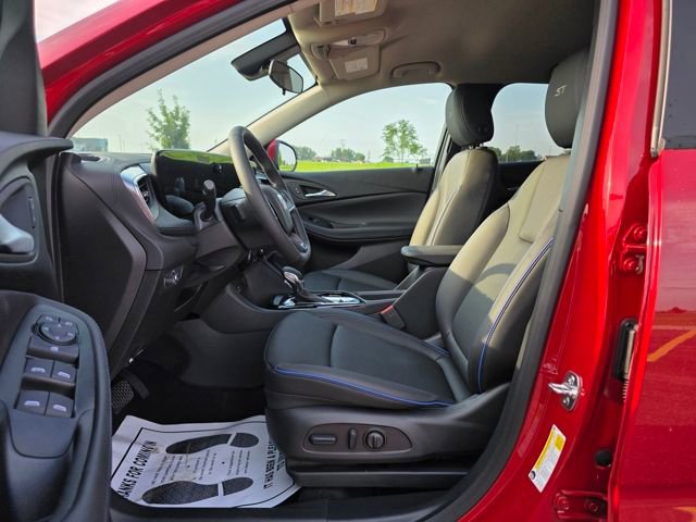 New 2026 Buick Encore GX Sport Touring w/ Advanced Technology Package image 7