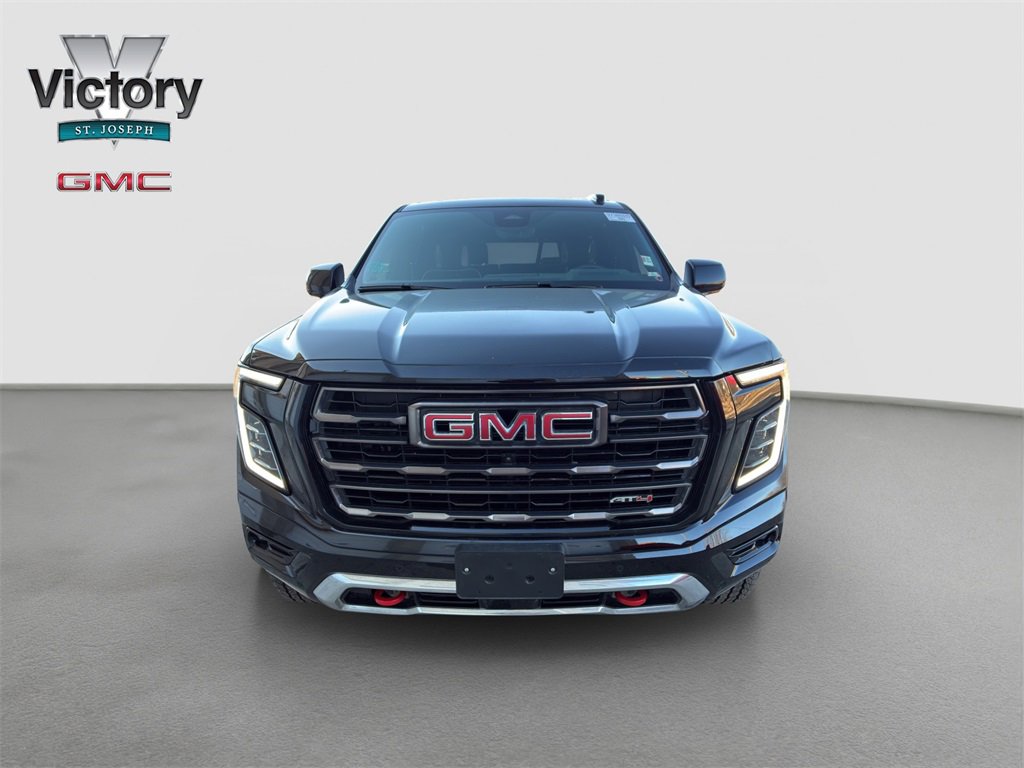 Used 2025 GMC Yukon AT4 Ultimate image 2