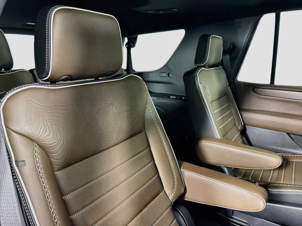 New 2026 GMC Yukon Denali Ultimate AWD/4WD image 30