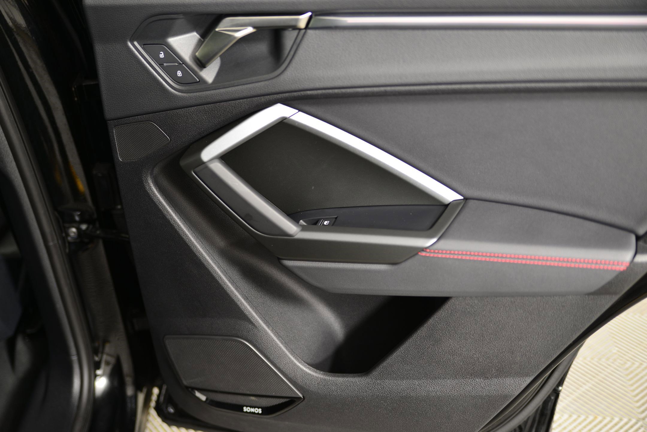 Certified 2025 Audi Q3 2.0T Premium Plus w/ Premium Plus Package image 23