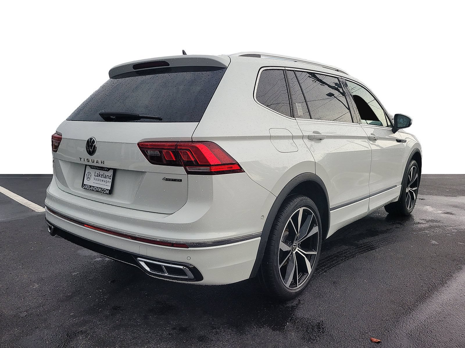 Used 2023 Volkswagen Tiguan SEL R-Line AWD/4WD image 3