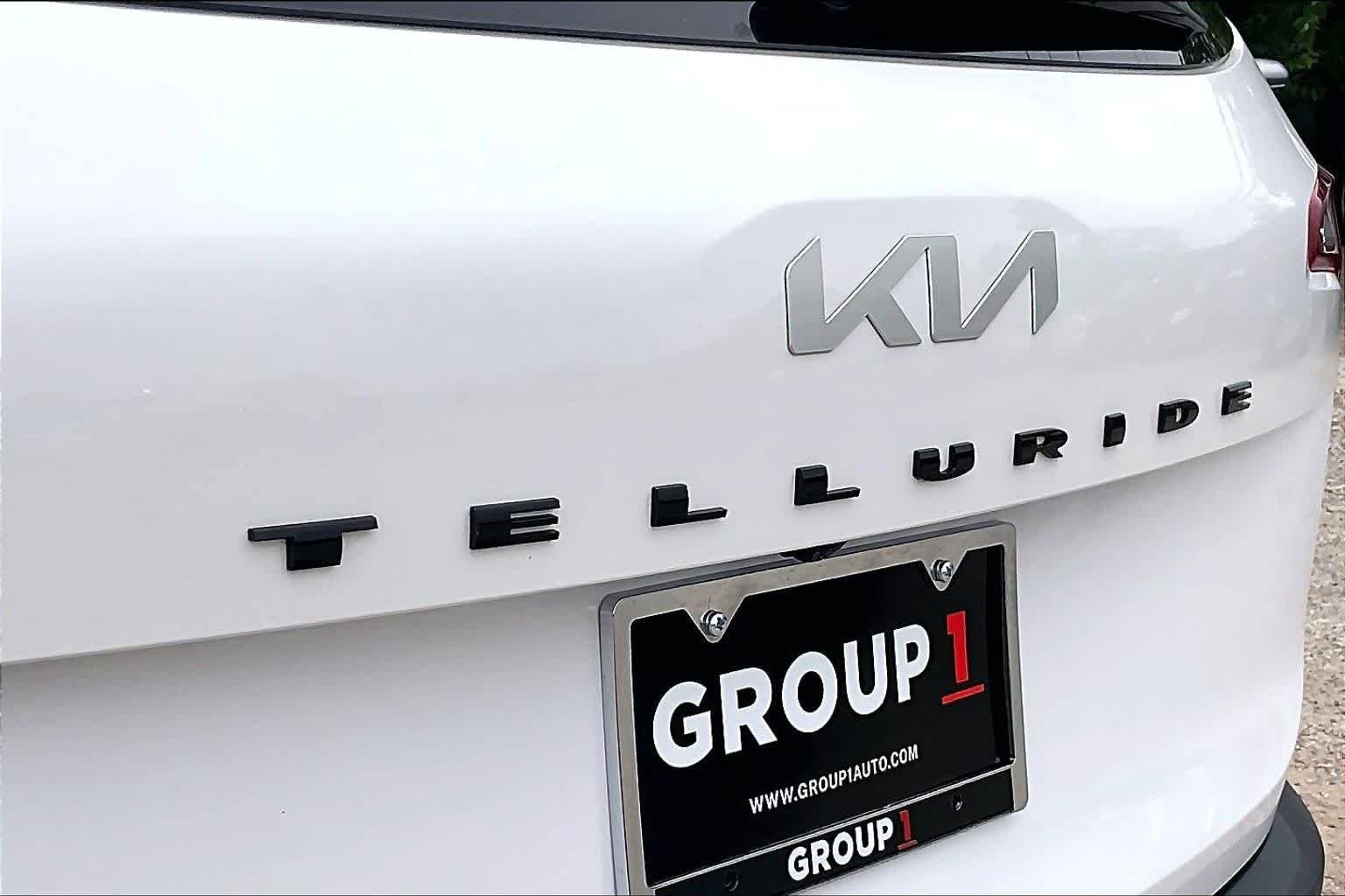Used 2022 Kia Telluride SX w/ SX Prestige Package AWD/4WD image 10