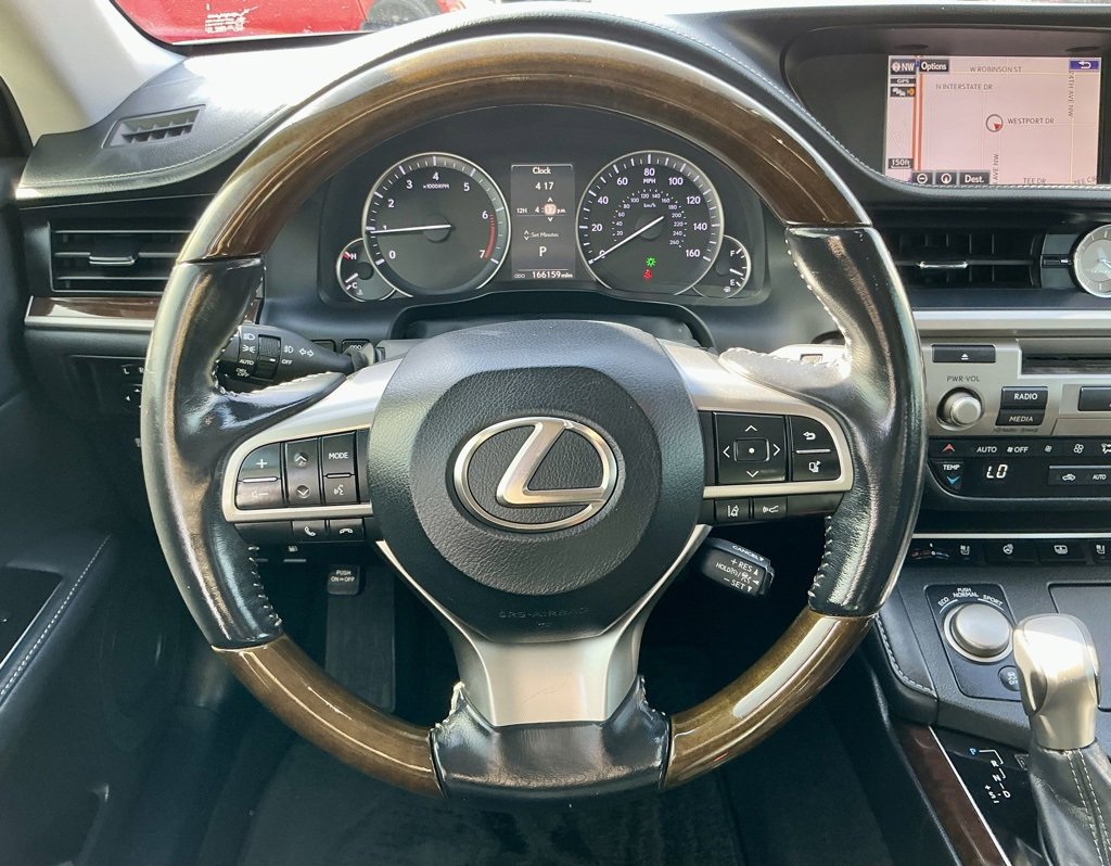 Used 2016 Lexus ES 350 w/ Luxury Package w/Wood Trim image 36