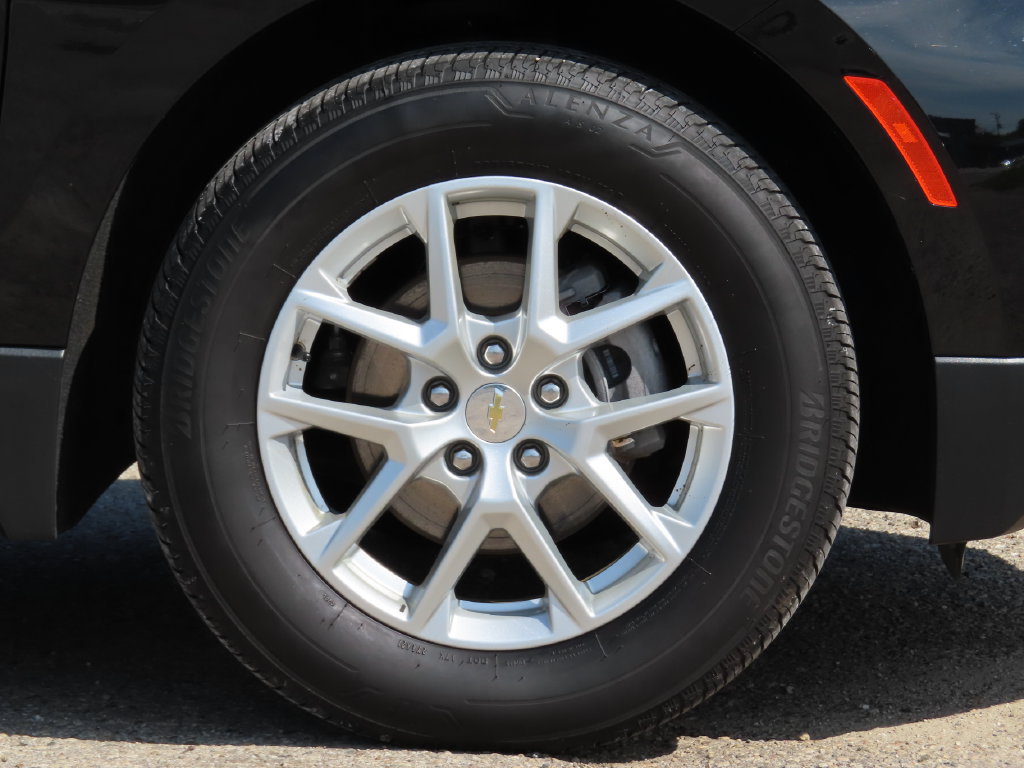 Used 2022 Chevrolet Equinox LT AWD/4WD image 18