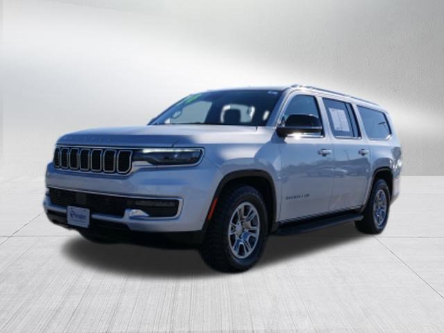 Used 2024 Jeep Wagoneer L Base image 7