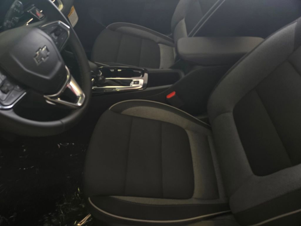 New 2026 Chevrolet TrailBlazer LT w/ Convenience Package FWD image 11