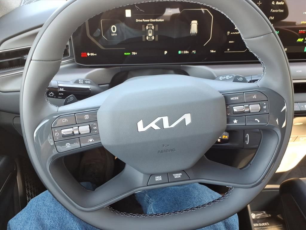 New 2026 Kia EV9 Wind AWD/4WD image 25