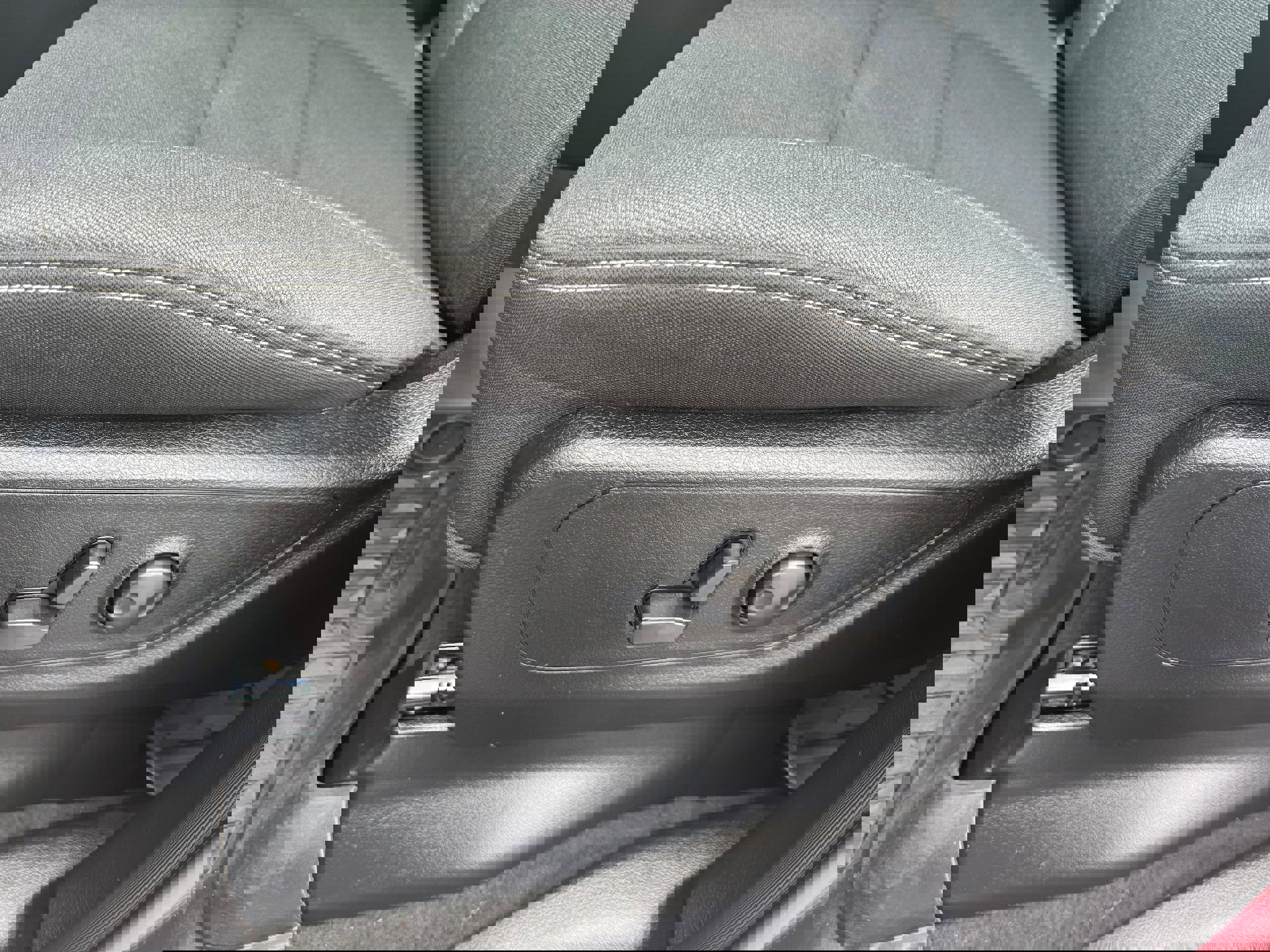 Used 2024 RAM 1500 Lone Star image 8