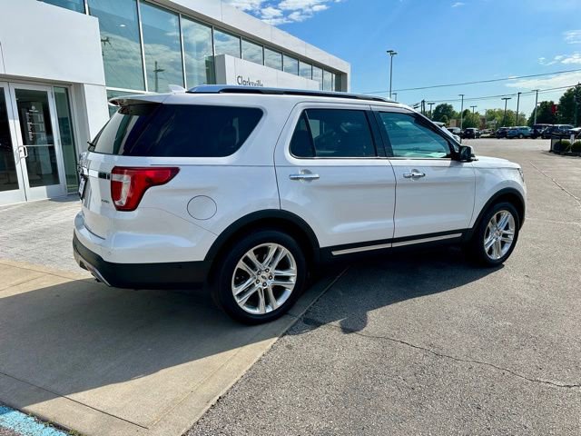 Used 2017 Ford Explorer Limited w/ Equipment Group 301A AWD/4WD image 7