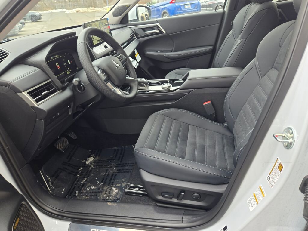 New 2026 Mitsubishi Outlander SE AWD/4WD image 15