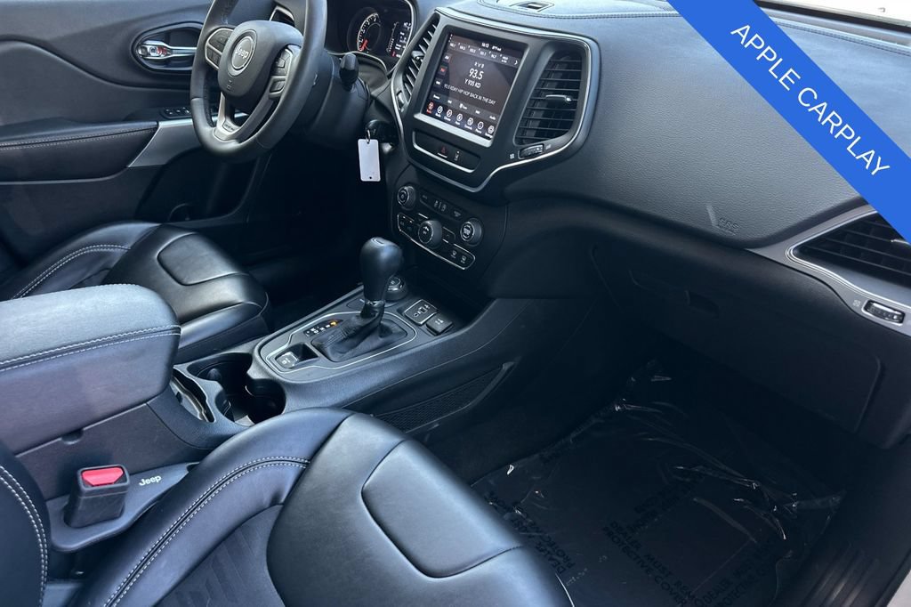 Used 2022 Jeep Cherokee Latitude AWD/4WD image 18