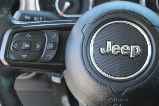 Used 2022 Jeep Wrangler Unlimited Sport AWD/4WD image 19