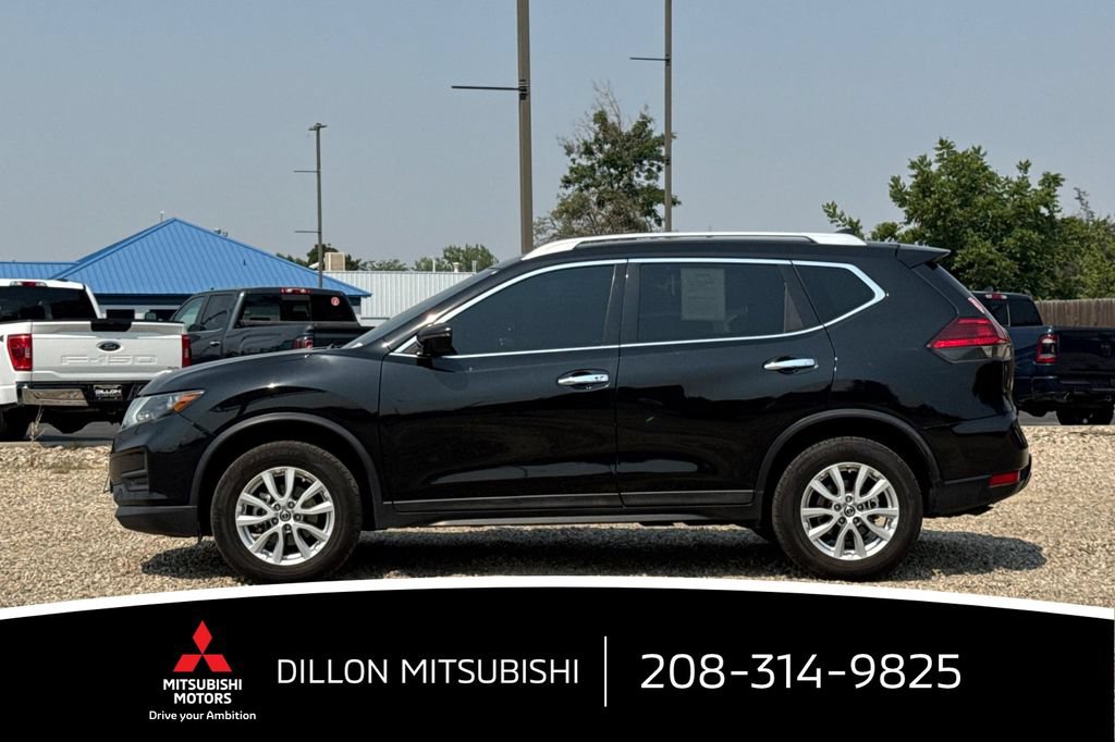 Used 2017 Nissan Rogue SV AWD/4WD image 7