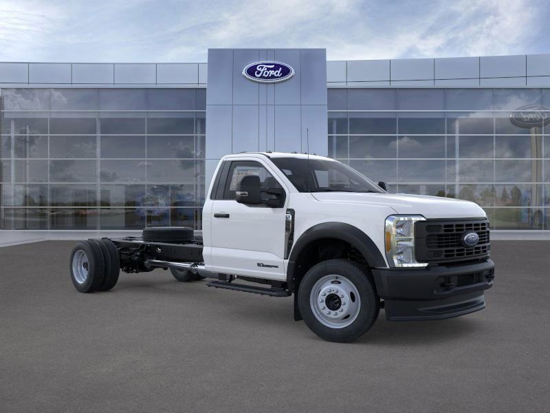 New 2026 Ford F550 image 38