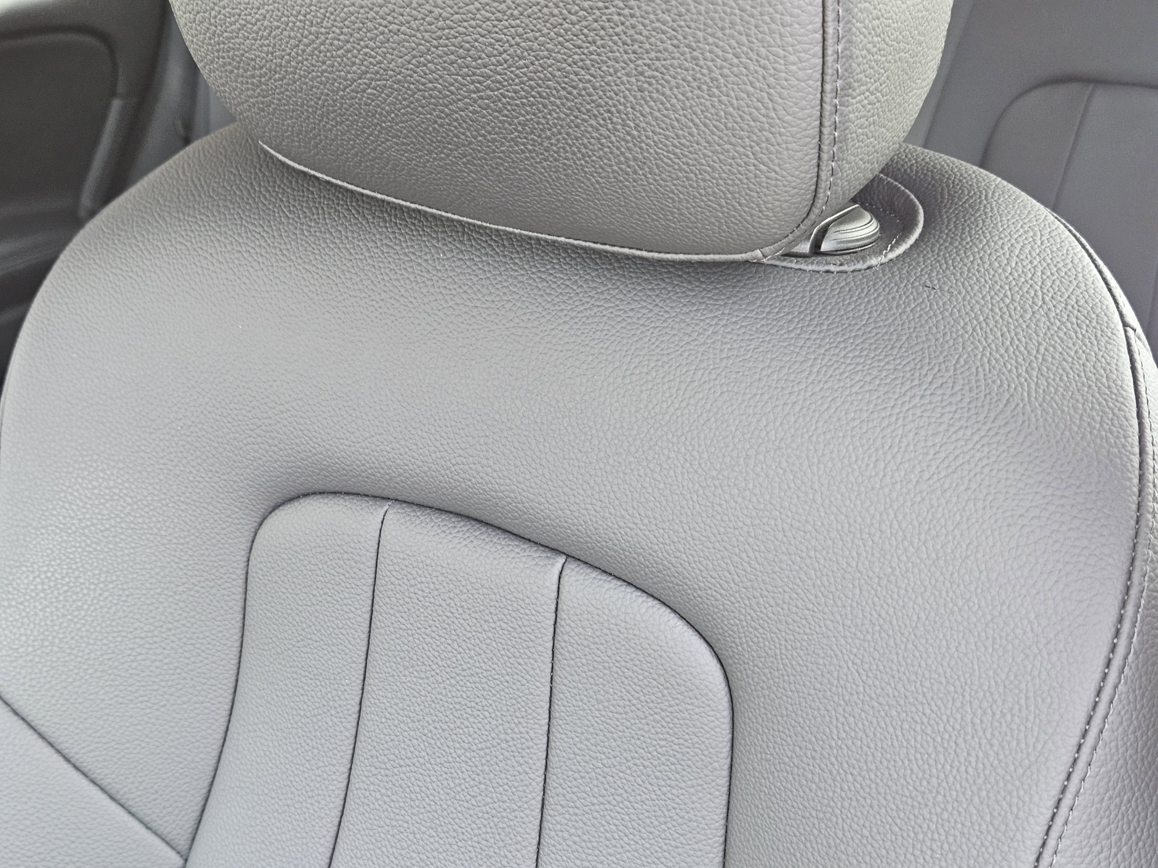 Certified 2026 Mercedes-Benz GLB 250 image 8