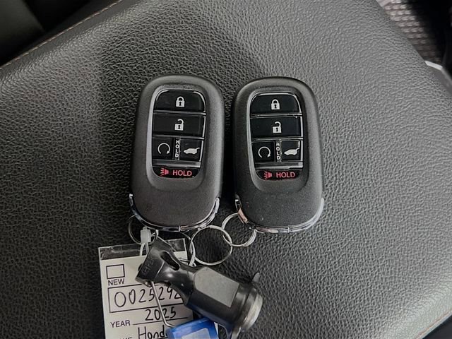Certified 2025 Honda CR-V Sport-L image 33
