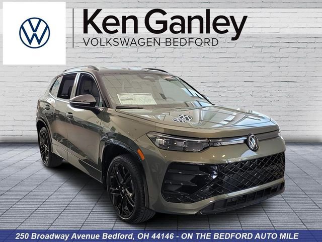 New 2026 Volkswagen Tiguan SE R-Line AWD/4WD image 1