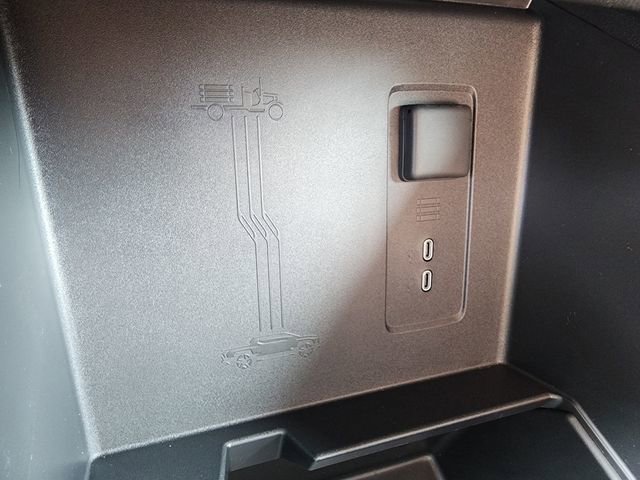 New 2024 Chevrolet Silverado EV W/T image 10