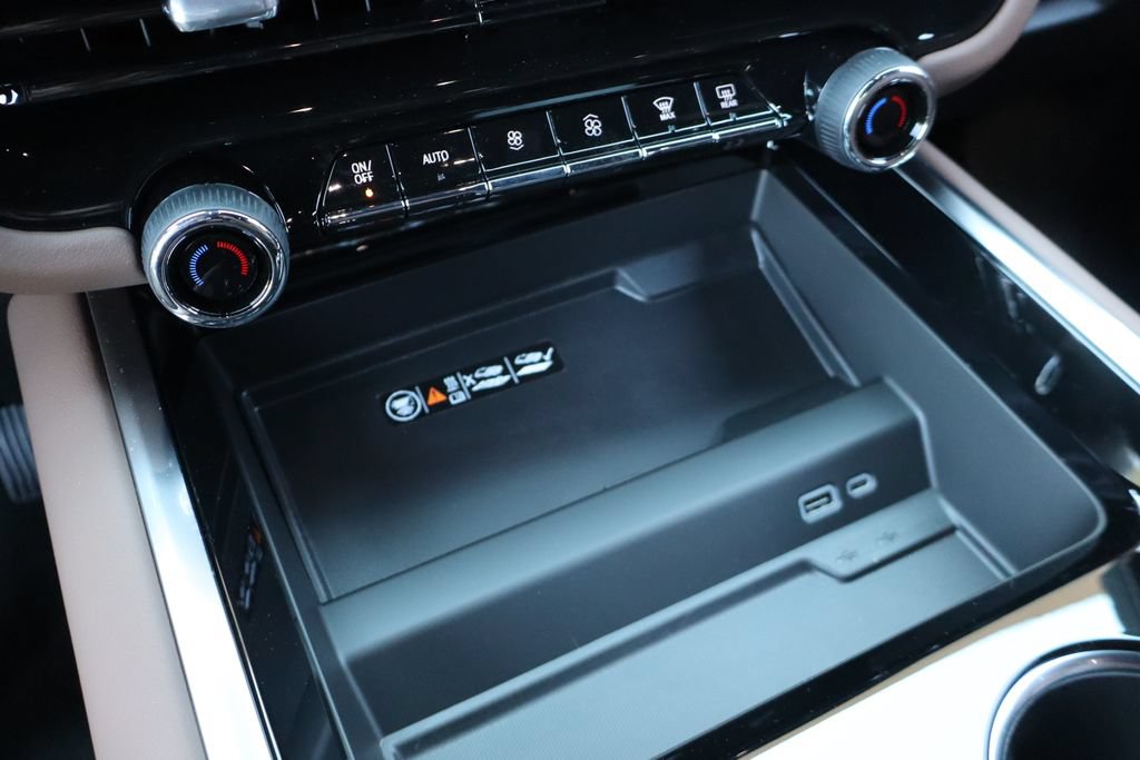 New 2026 Chevrolet Tahoe High Country AWD/4WD image 29