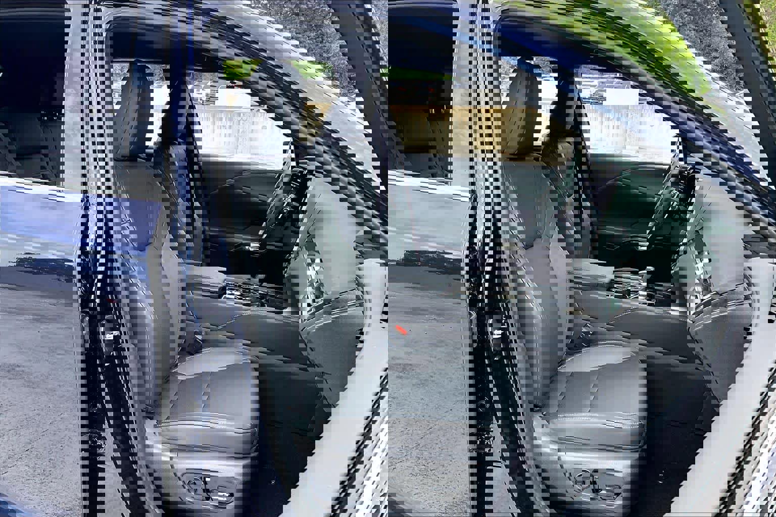 Used 2025 Lexus RX 350 FWD image 9