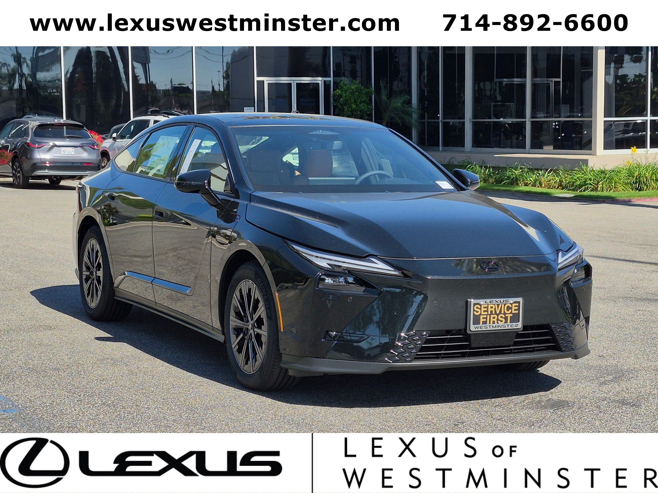 New 2026 Lexus ES 350e FWD image 3