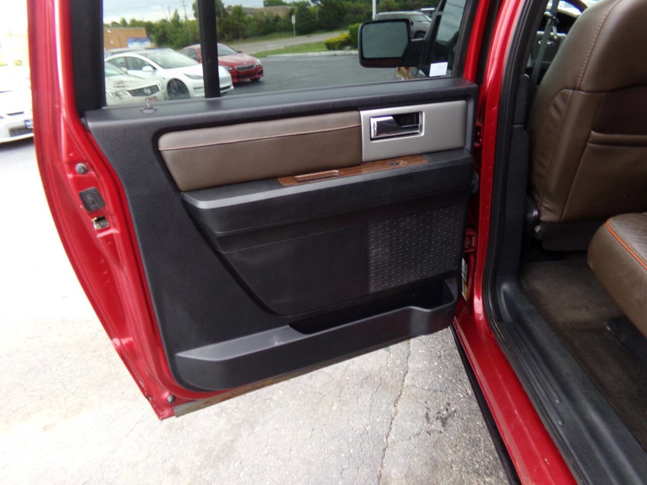 Used 2015 Ford Expedition EL King Ranch image 17