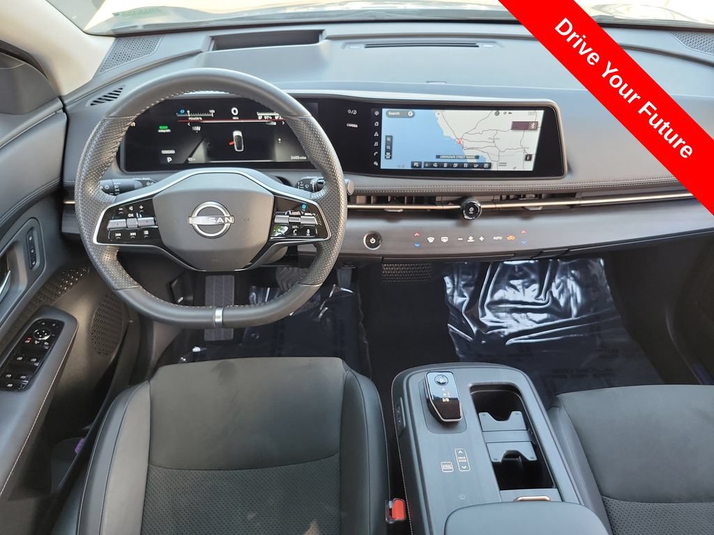 Used 2025 Nissan Ariya AWD image 4
