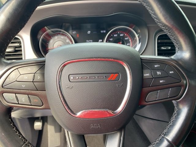 Used 2022 Dodge Charger SXT RWD image 9