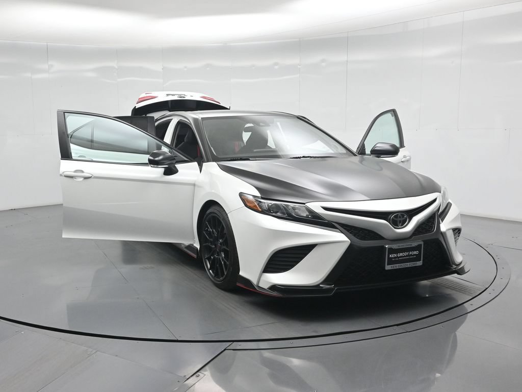 Used 2022 Toyota Camry TRD w/ TRD Package w/JBL Audio FWD image 32