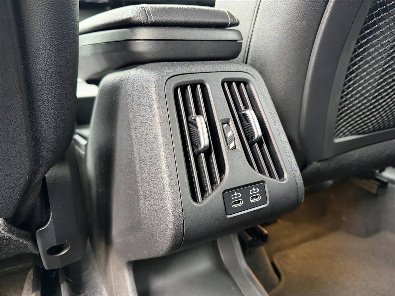 Used 2023 BMW X1 xDrive28i image 17