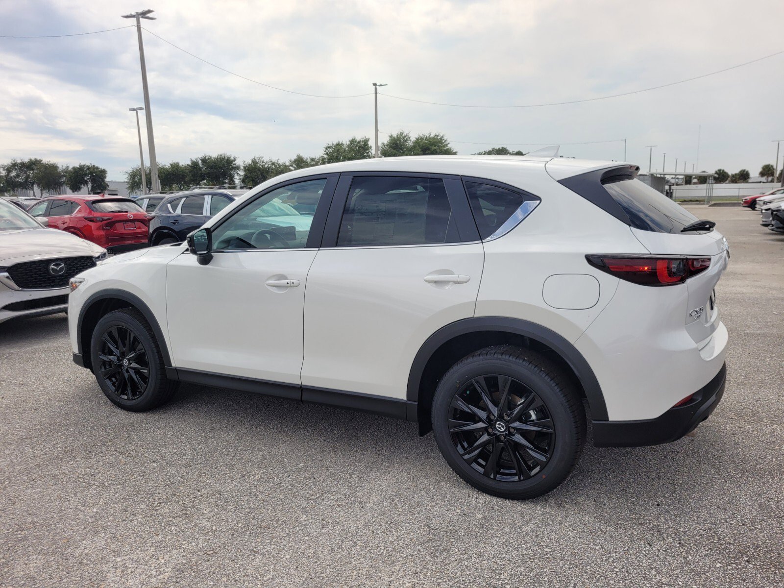 New 2025 MAZDA CX-5 Carbon Edition image 9