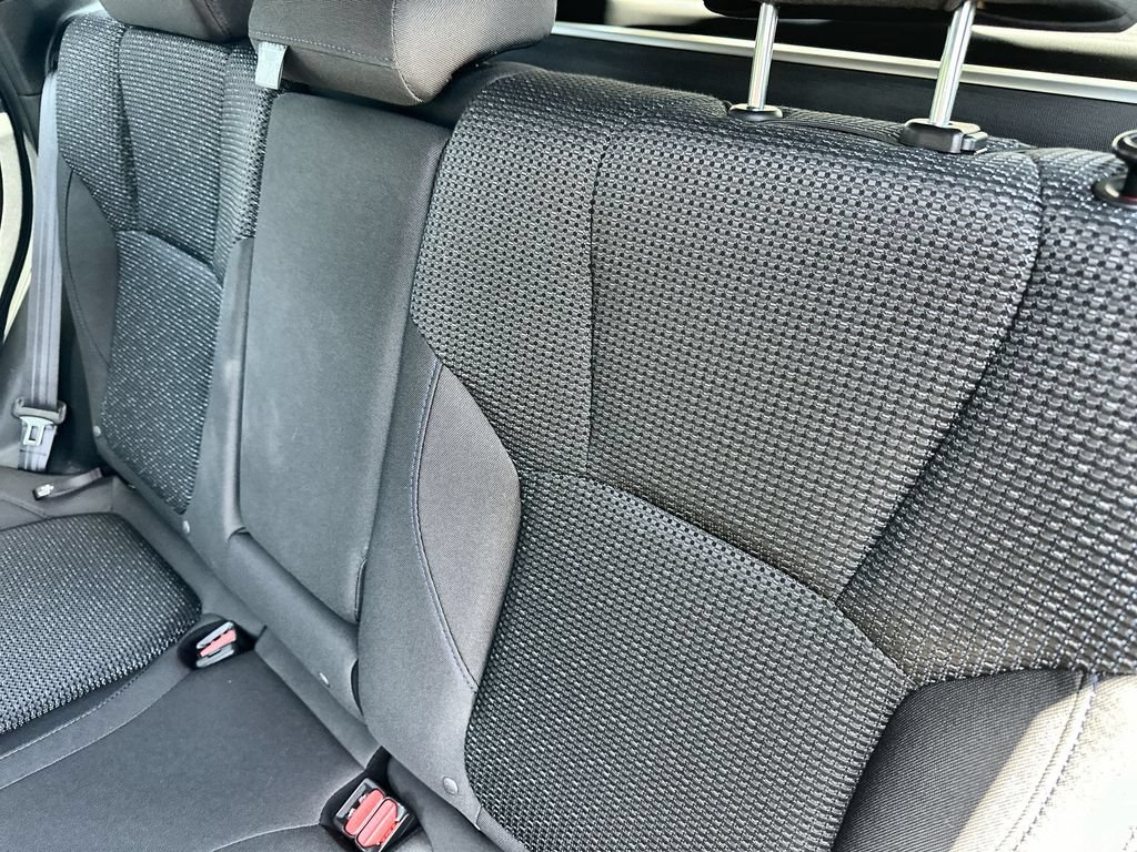 Used 2025 Subaru Forester Premium AWD/4WD image 18