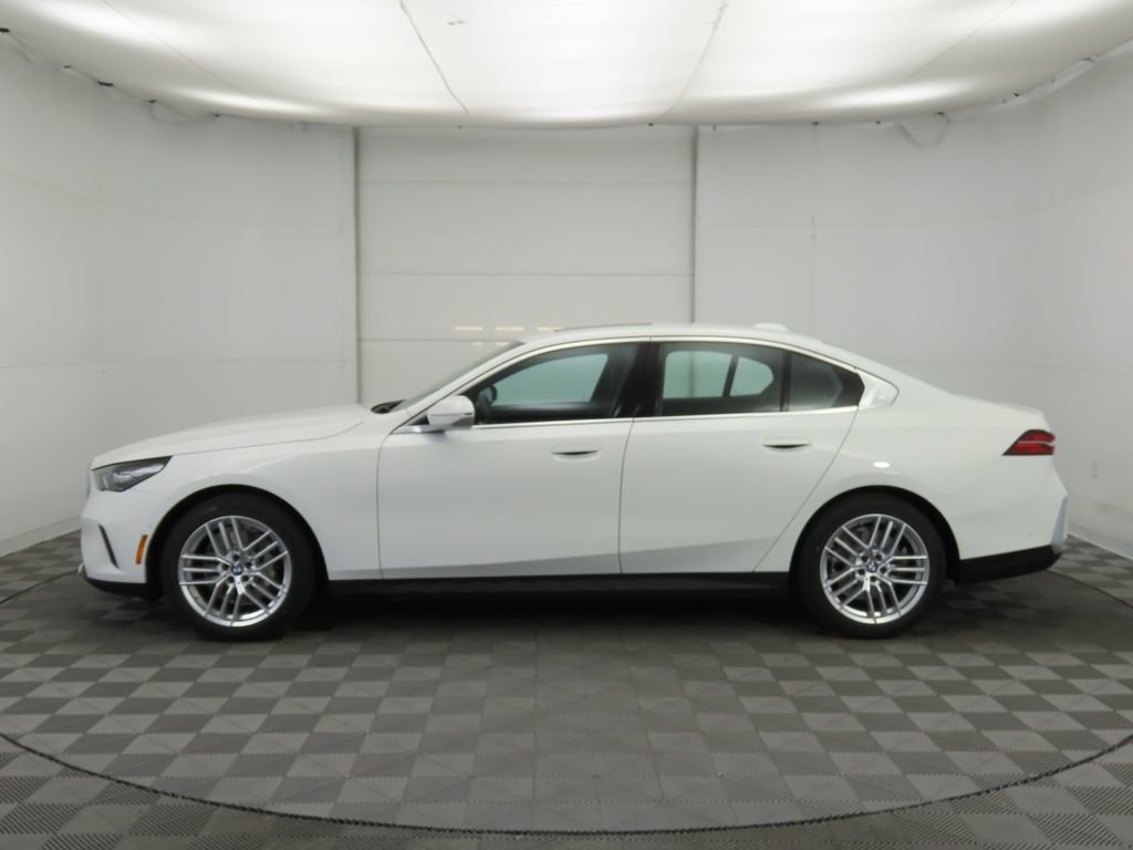 Certified 2025 BMW 530i 530i image 9